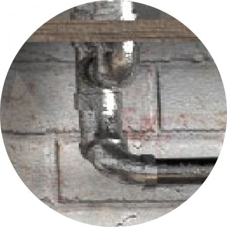 Use corner parts as the support frame of the plank.
